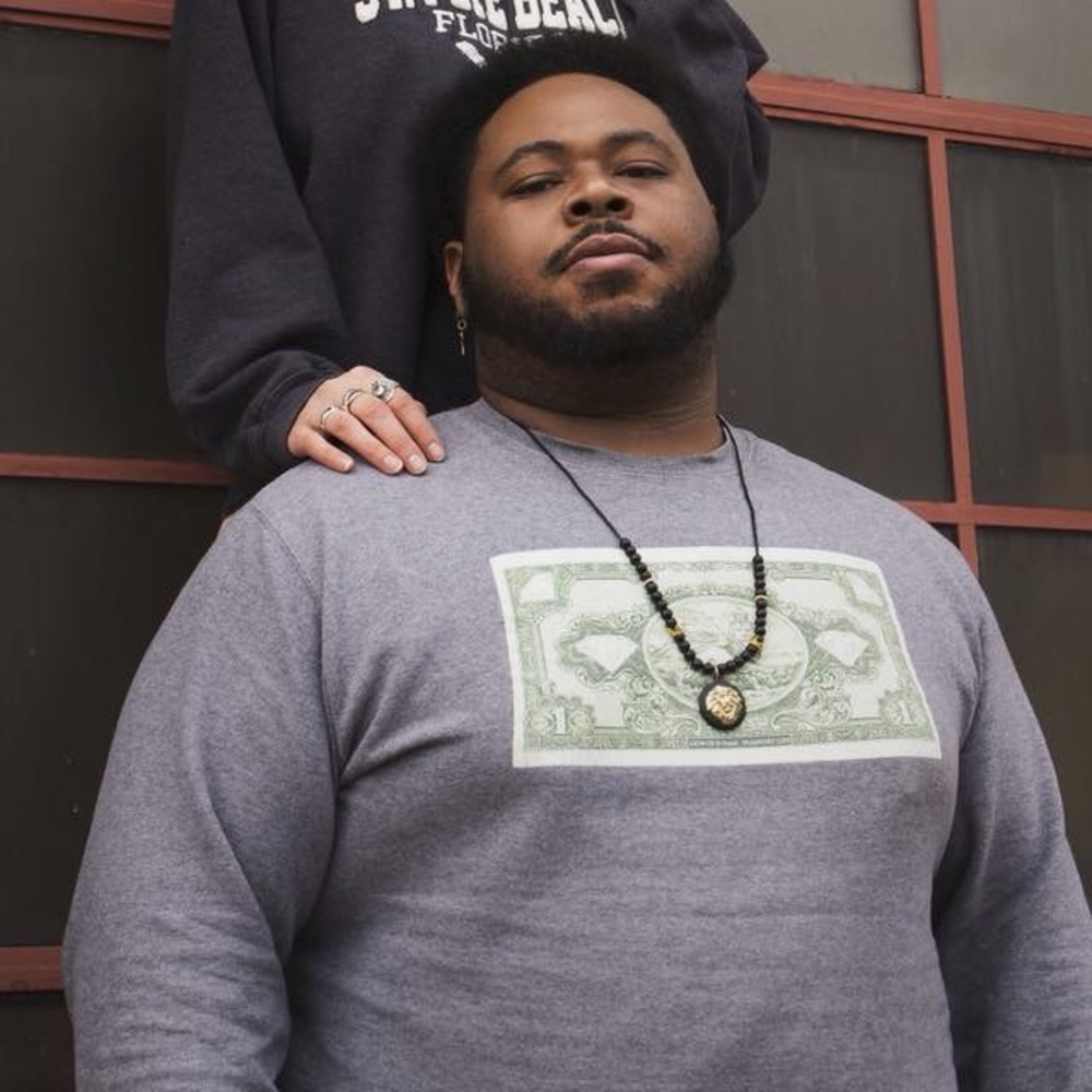 Retro Diamond Supply Crewneck!